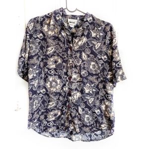 💓 Leslie Fay Rayon Flowery Button Up Top